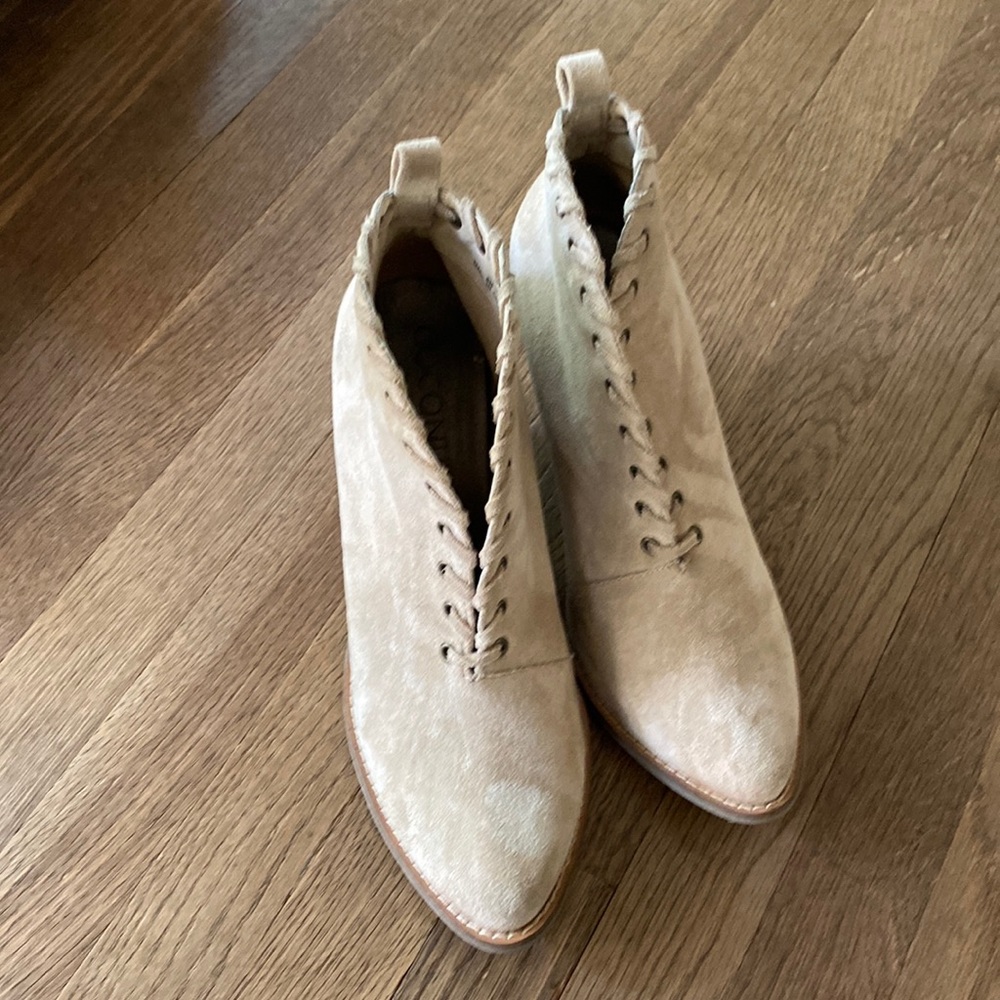 Coconuts by Matisse Alabama Booties